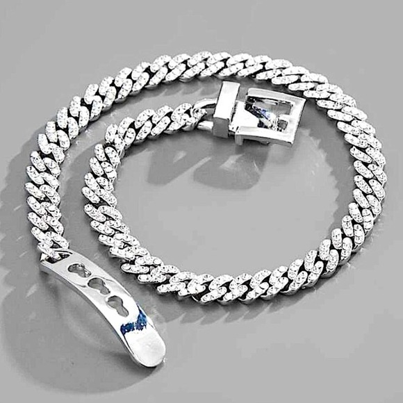 White GP Iced Out Rhinestone Buckle Choker Necklace - Picture 2 of 4